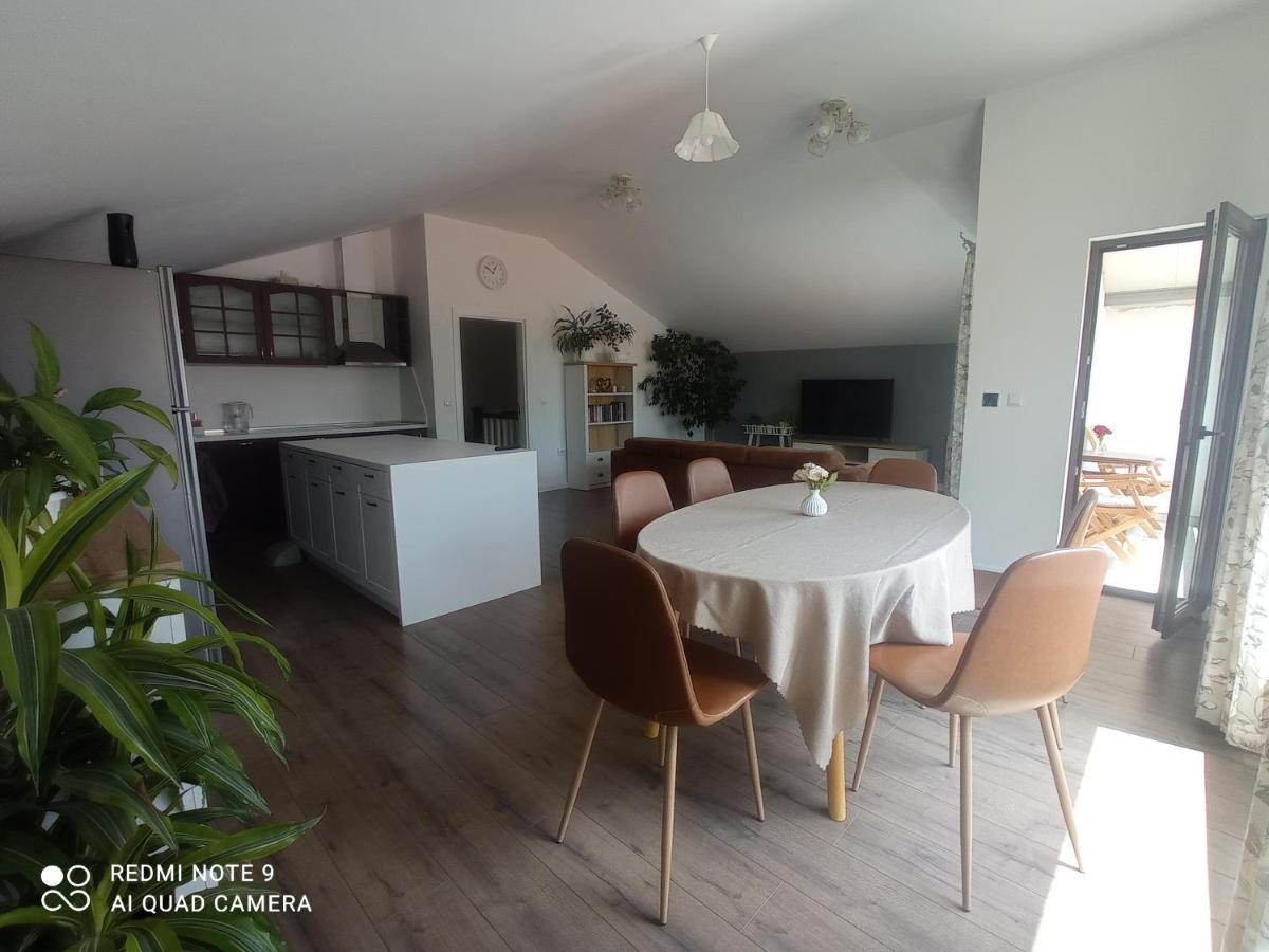 Ferienwohnung Уютна Къща Sliven Exterior foto